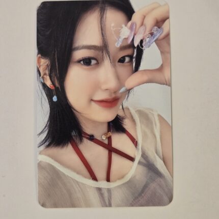IVE SWITCH Photocard YUJIN