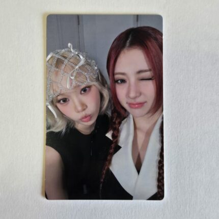 LE SSERAFIM CRAZY JP Weverse ver photocard CHAEWON YUNJIN