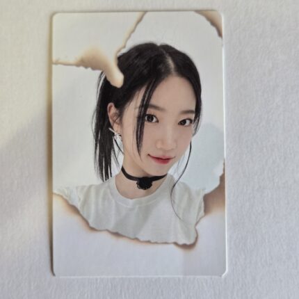 LE SSERAFIM UNFORGIVEN Compact ver photocard KAZUHA