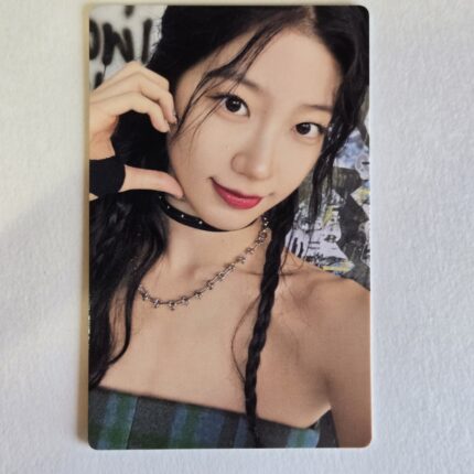 LE SSERAFIM UNFORGIVEN JP Photocard UMS ver KAZUHA